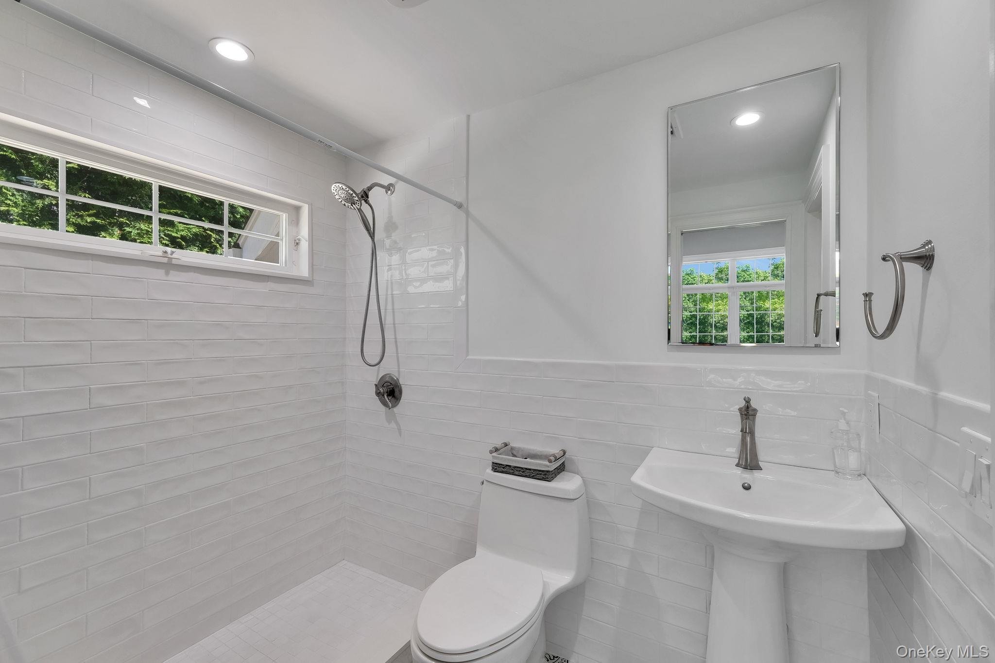 5415 Skunk Lane – For Rent photo 17