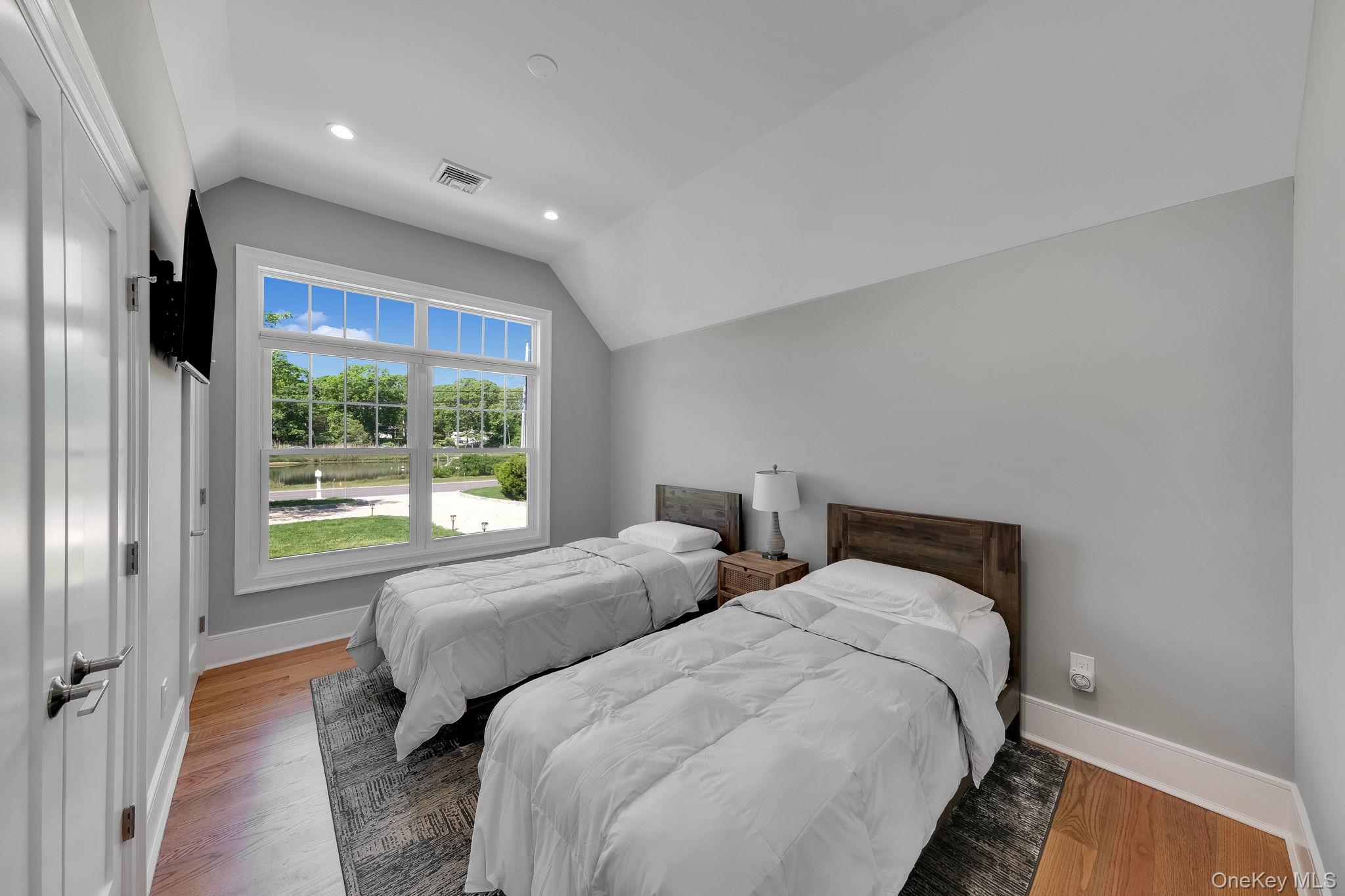 5415 Skunk Lane – For Rent photo 18