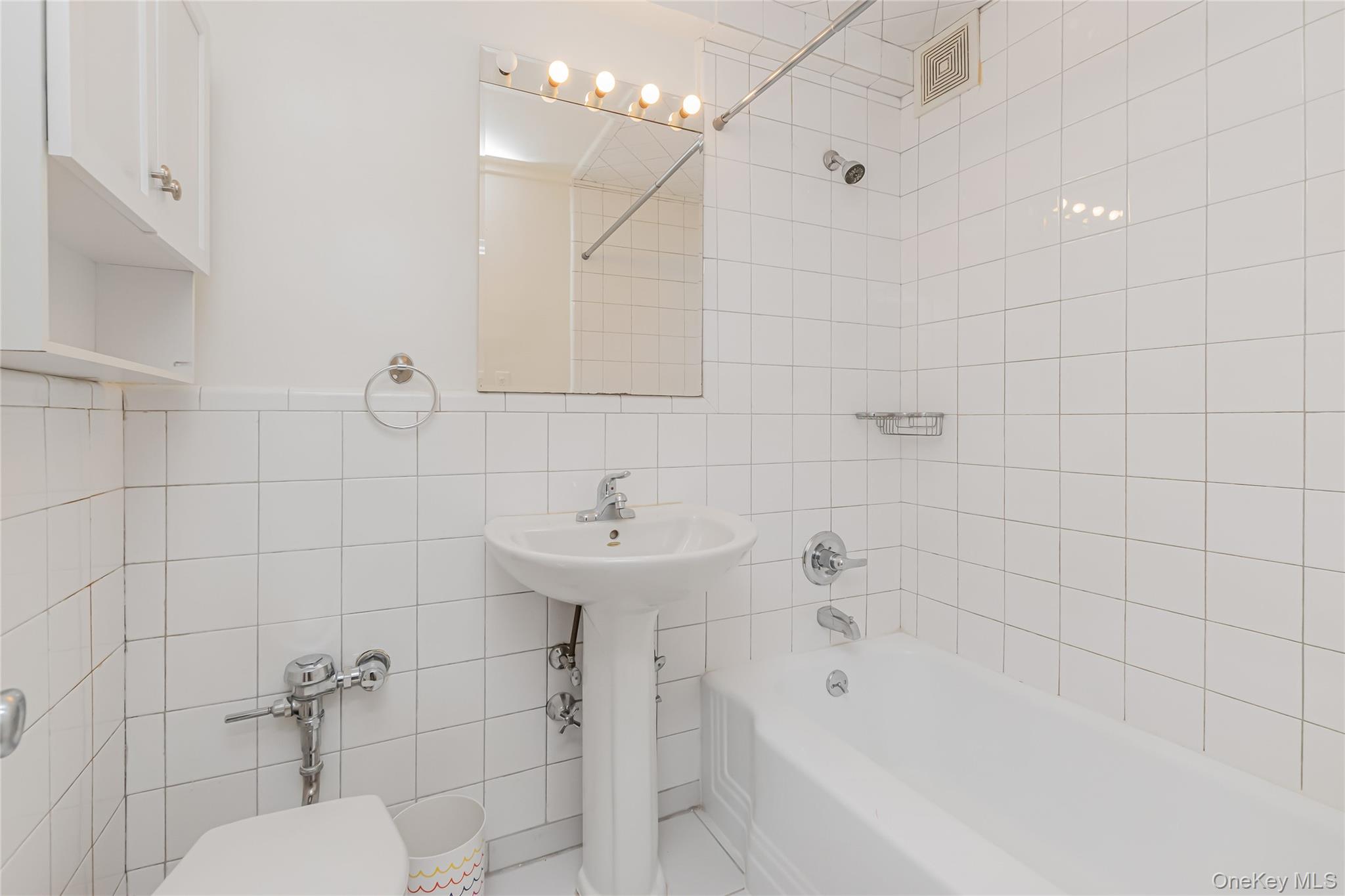 3515 Henry Hudson Parkway, Unit 10F photo 8
