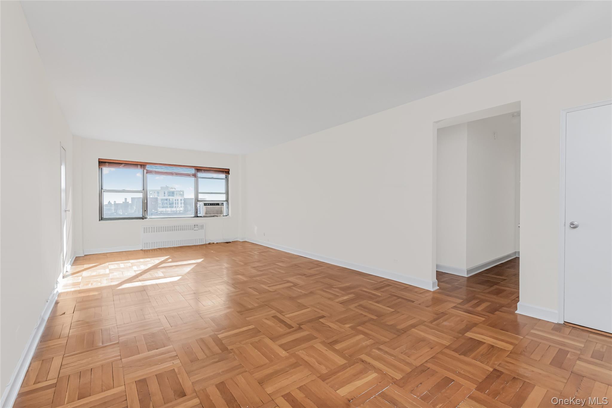 3515 Henry Hudson Parkway, Unit 10F photo 2