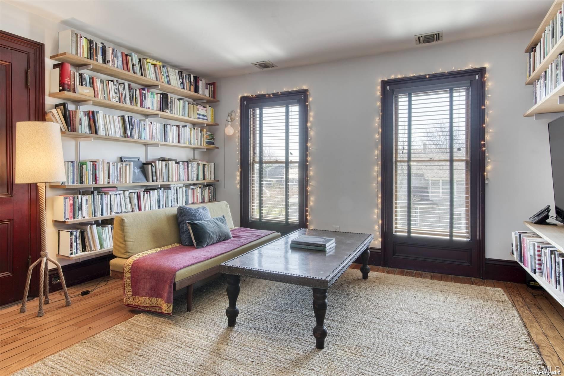 1855 Village Lane – For Rent photo 9