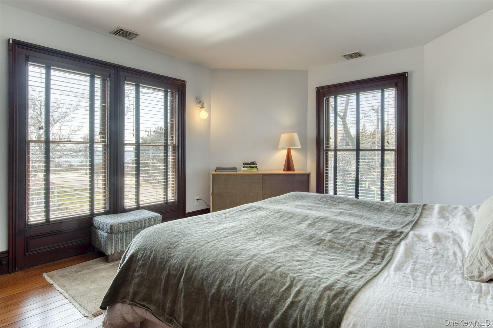 1855 Village Lane – For Rent photo 13