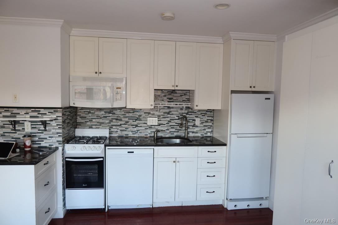 28 Barker Street, Unit C-2 photo 7