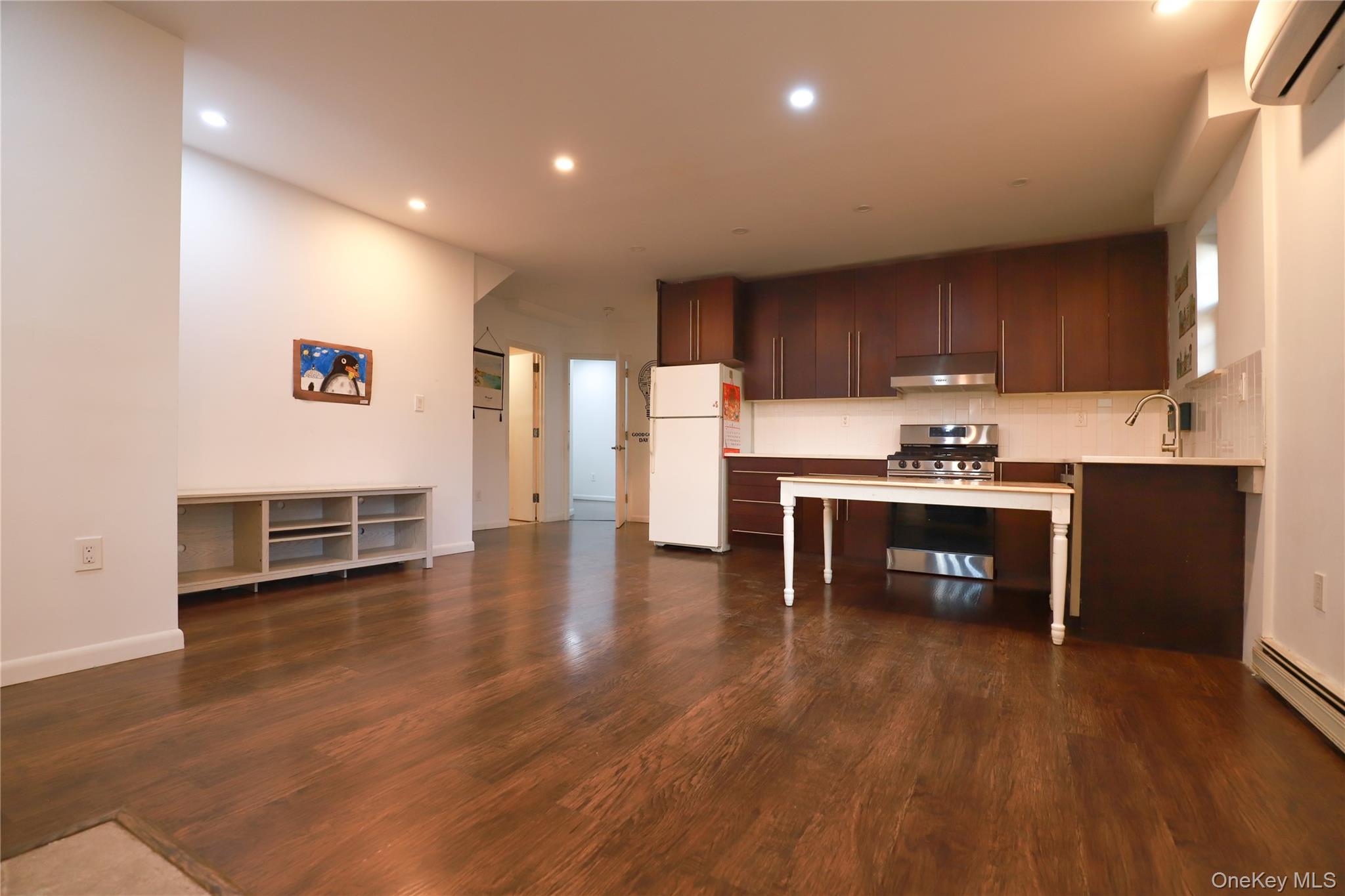 36-20 190 Street – For Sale photo 32