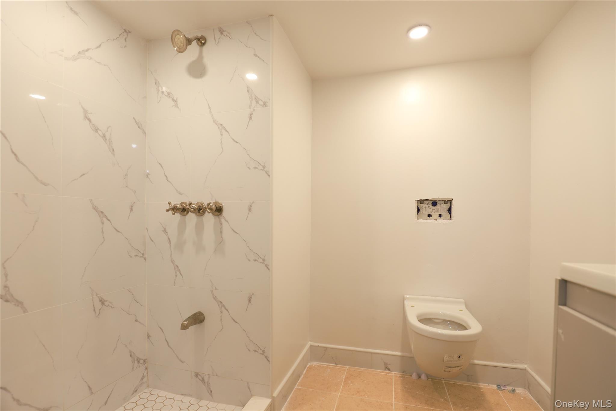 36-20 190 Street – For Sale photo 34
