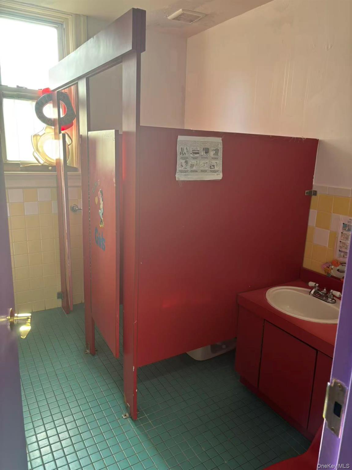 145-15 34th Avenue, Unit 1st FL photo 8