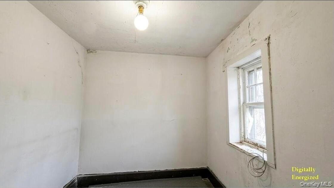 4 The Lane – For Sale photo 18