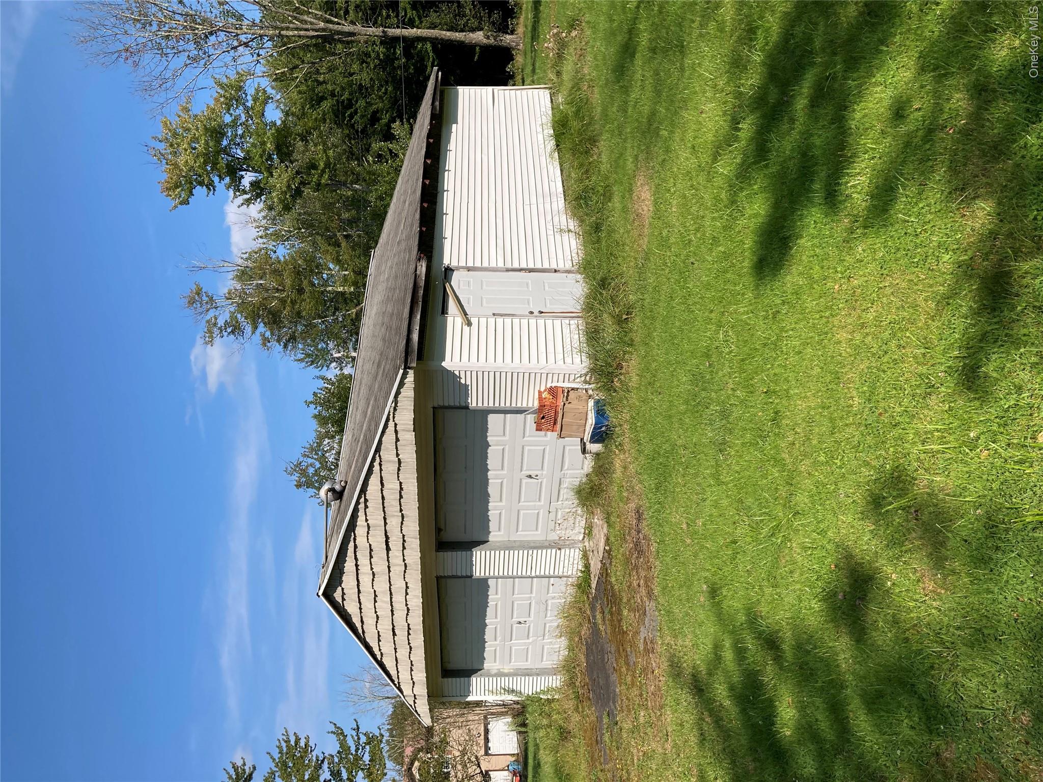 699 Budd Road – For Sale photo 24