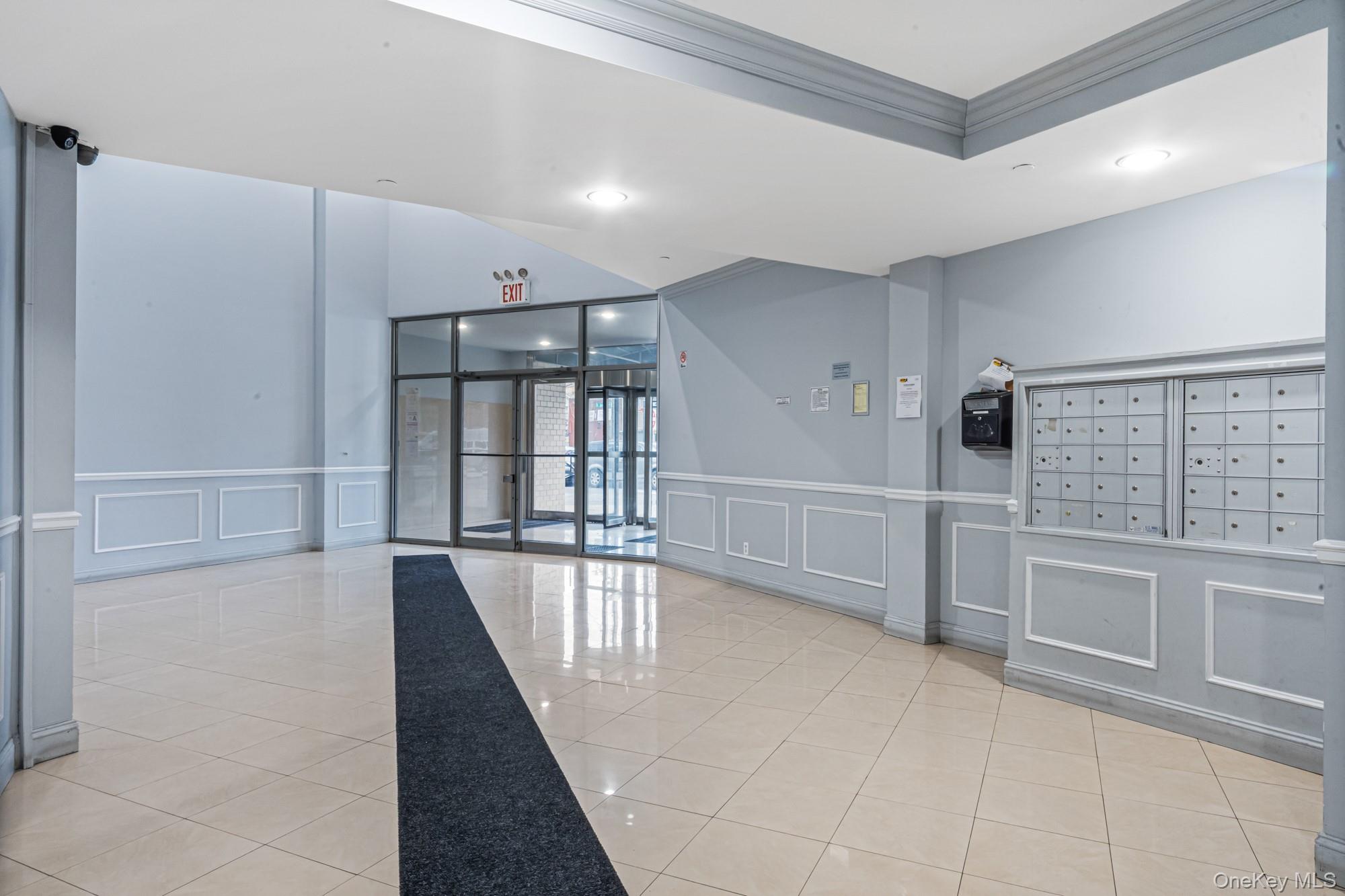8115 Queens Boulevard, Unit 3A photo 2