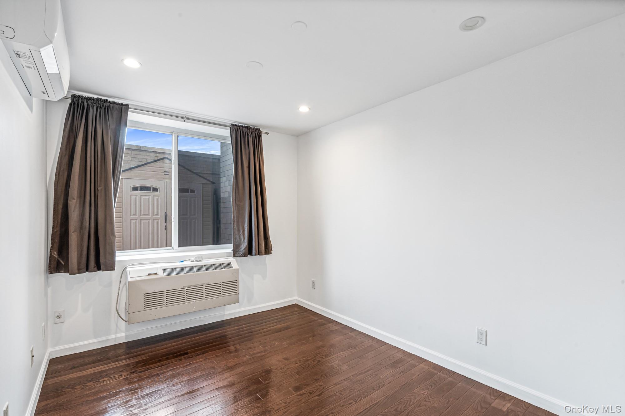 8115 Queens Boulevard, Unit 3A photo 14