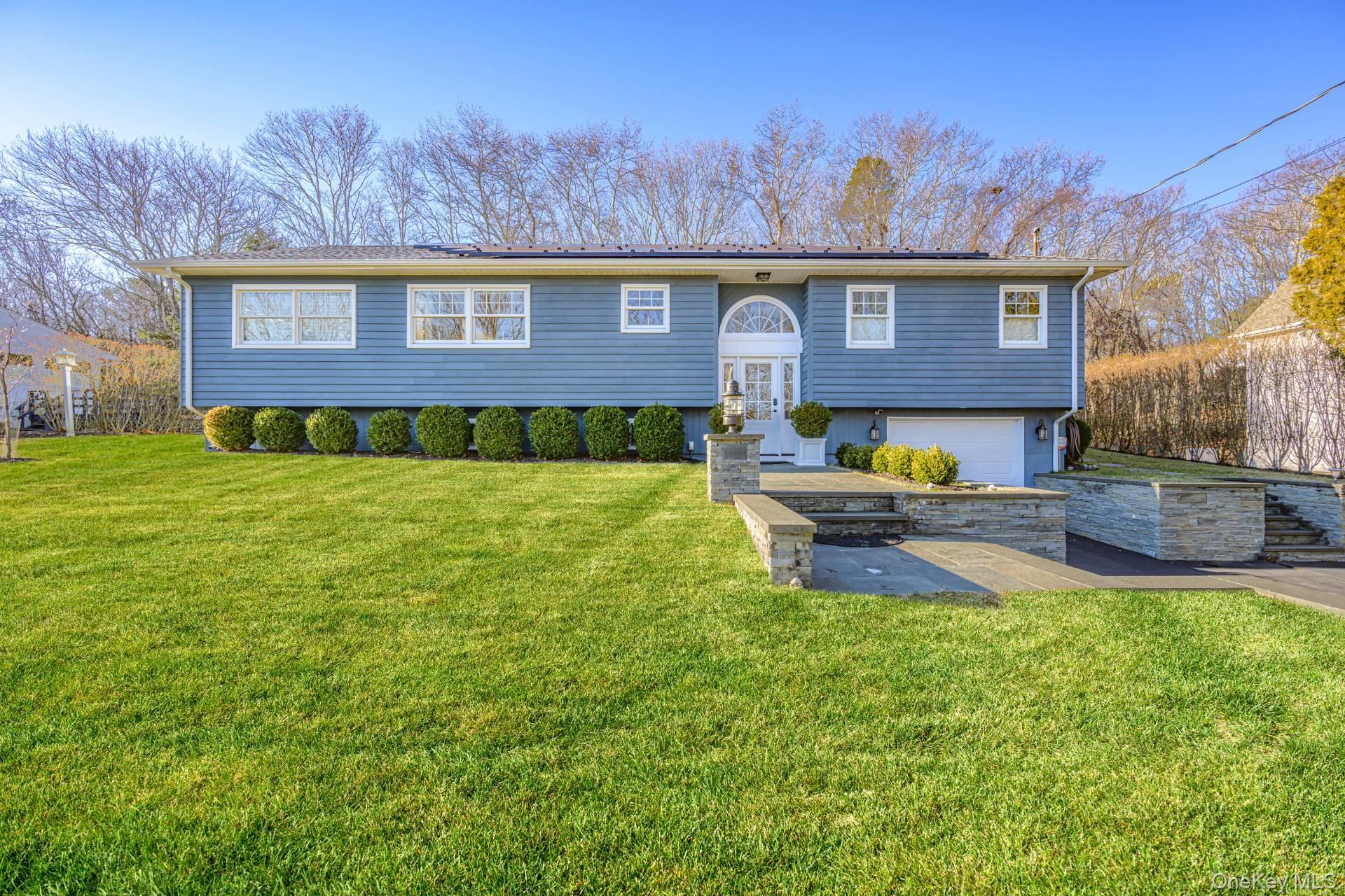70 Ridge Road W – For Rent
