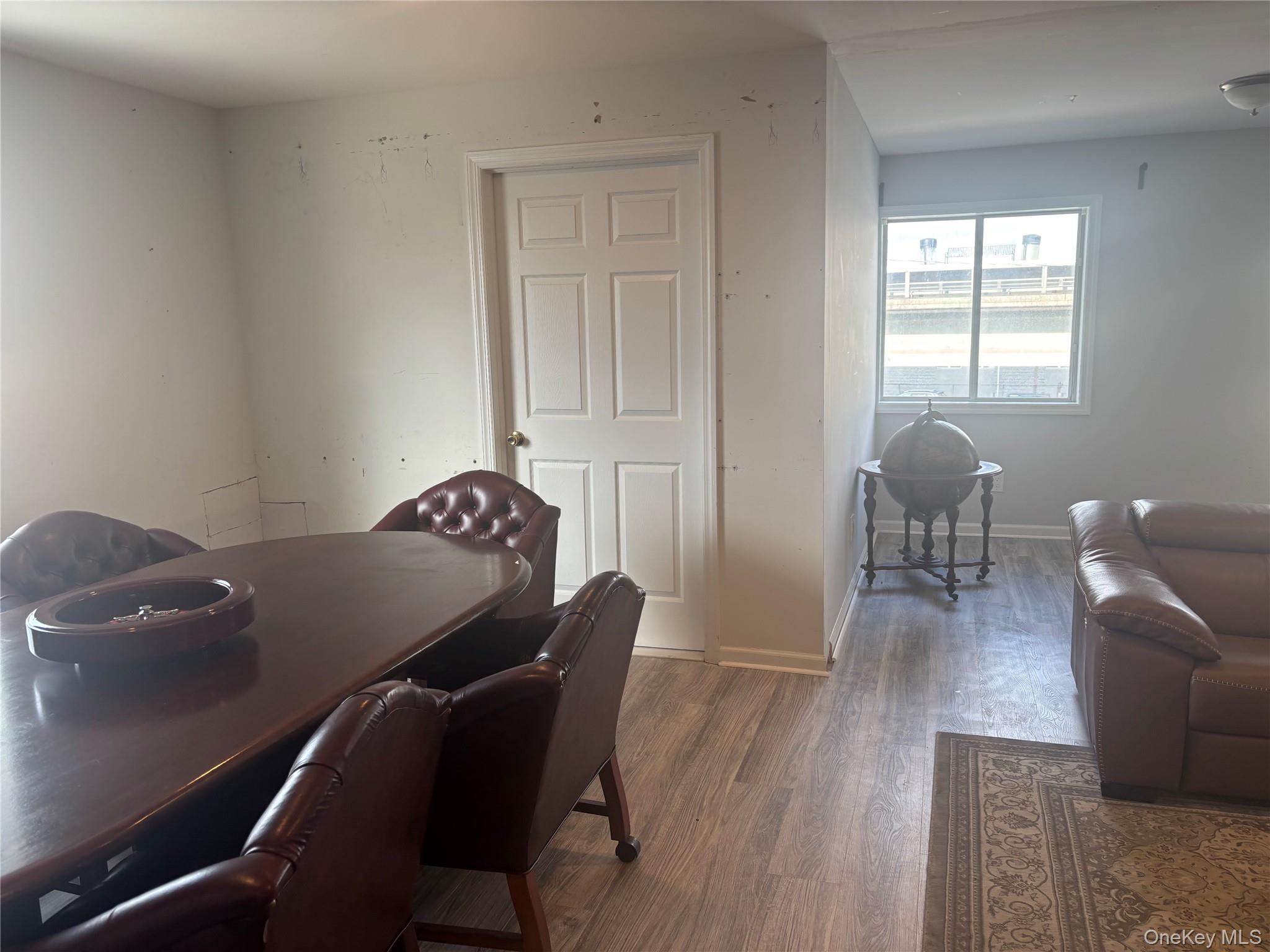 521 Oak Street – For Rent photo 10