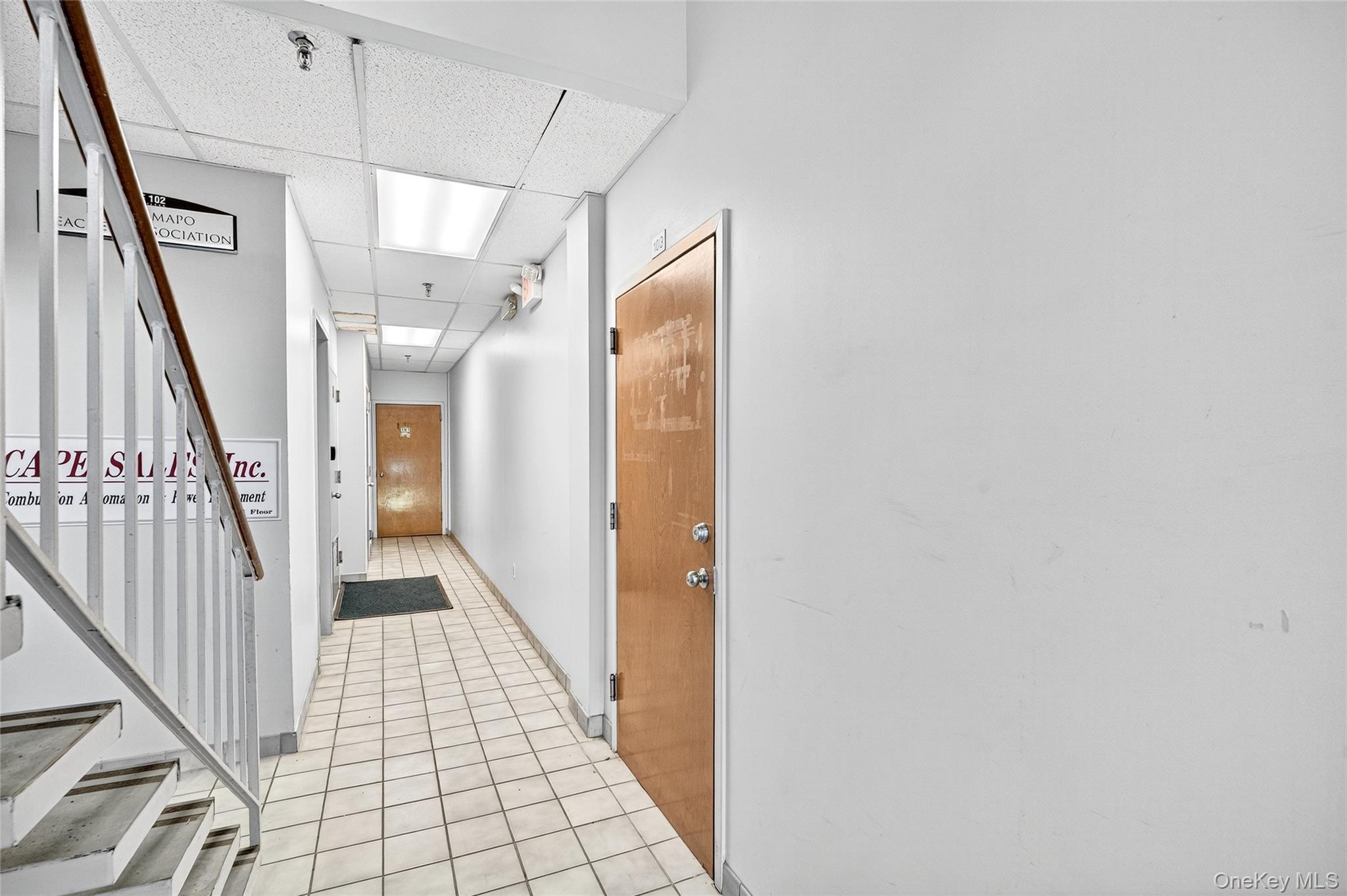 80 Red Schoolhouse Road, Unit 1200,200,3 photo 4