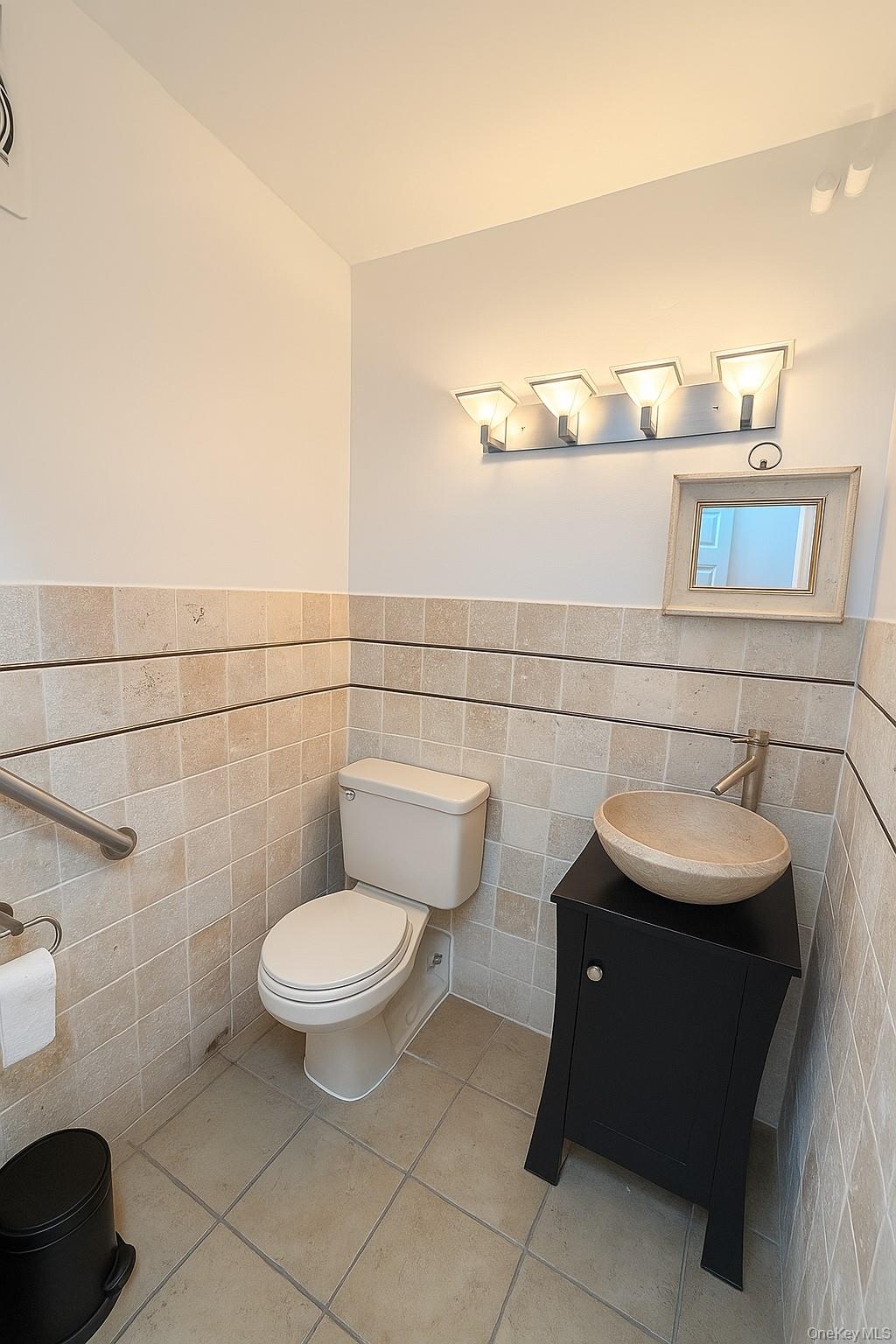 8708 Justice Avenue, Unit 1B photo 4