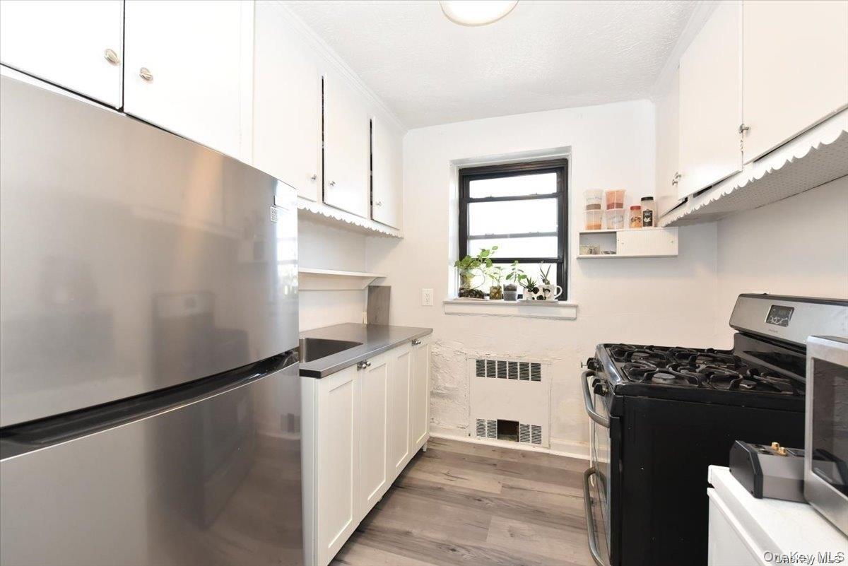 143-50 Hoover Avenue, Unit 219 photo 12