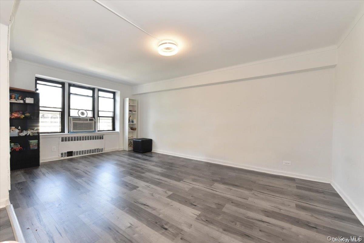 143-50 Hoover Avenue, Unit 219 photo 4