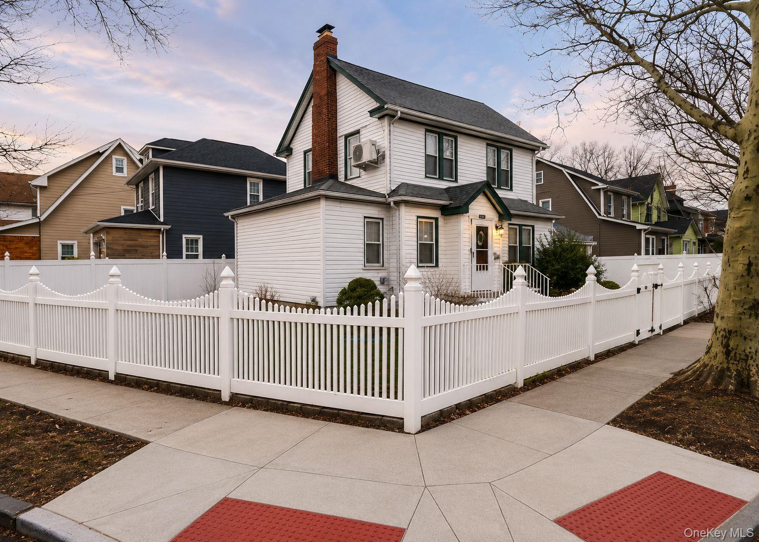 11202 Witthoff Avenue – For Sale photo 2