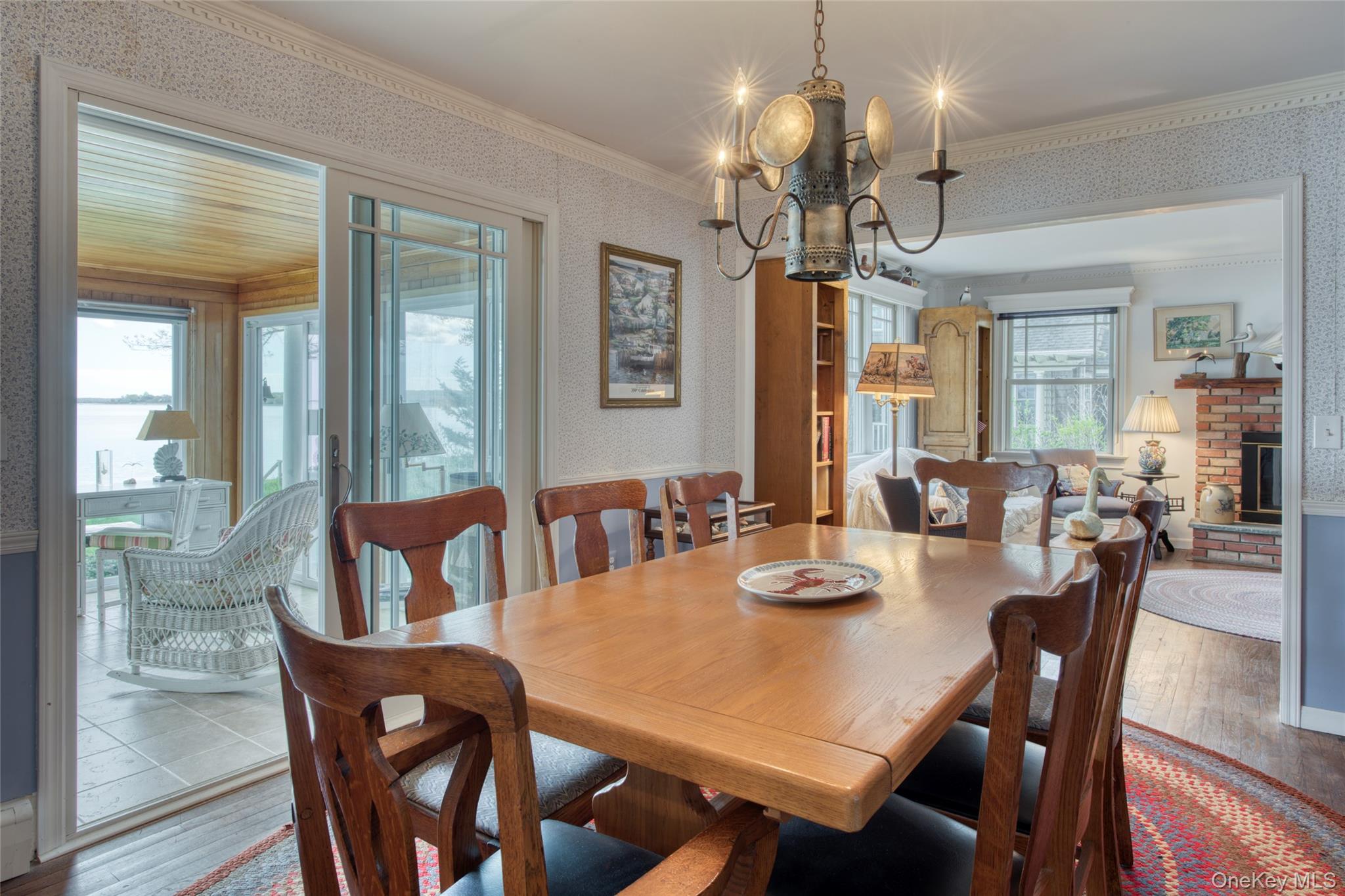 580 South Lane – For Rent photo 6