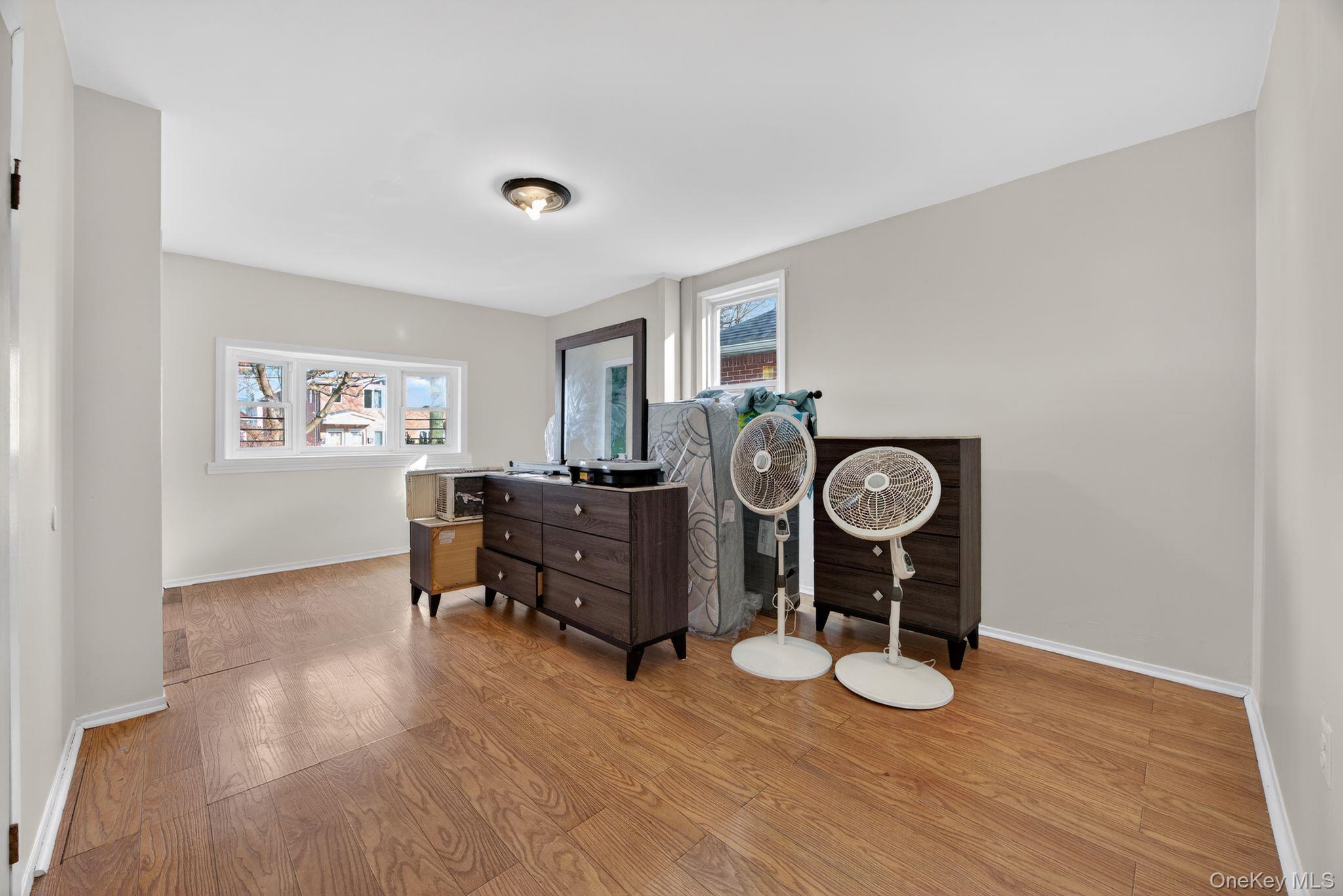 121-44 6th Avenue – For Sale photo 6