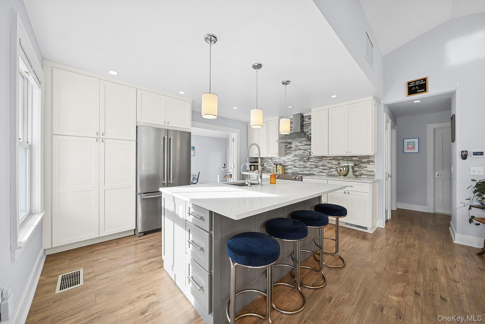 37 Maryland Boulevard – For Rent photo 8