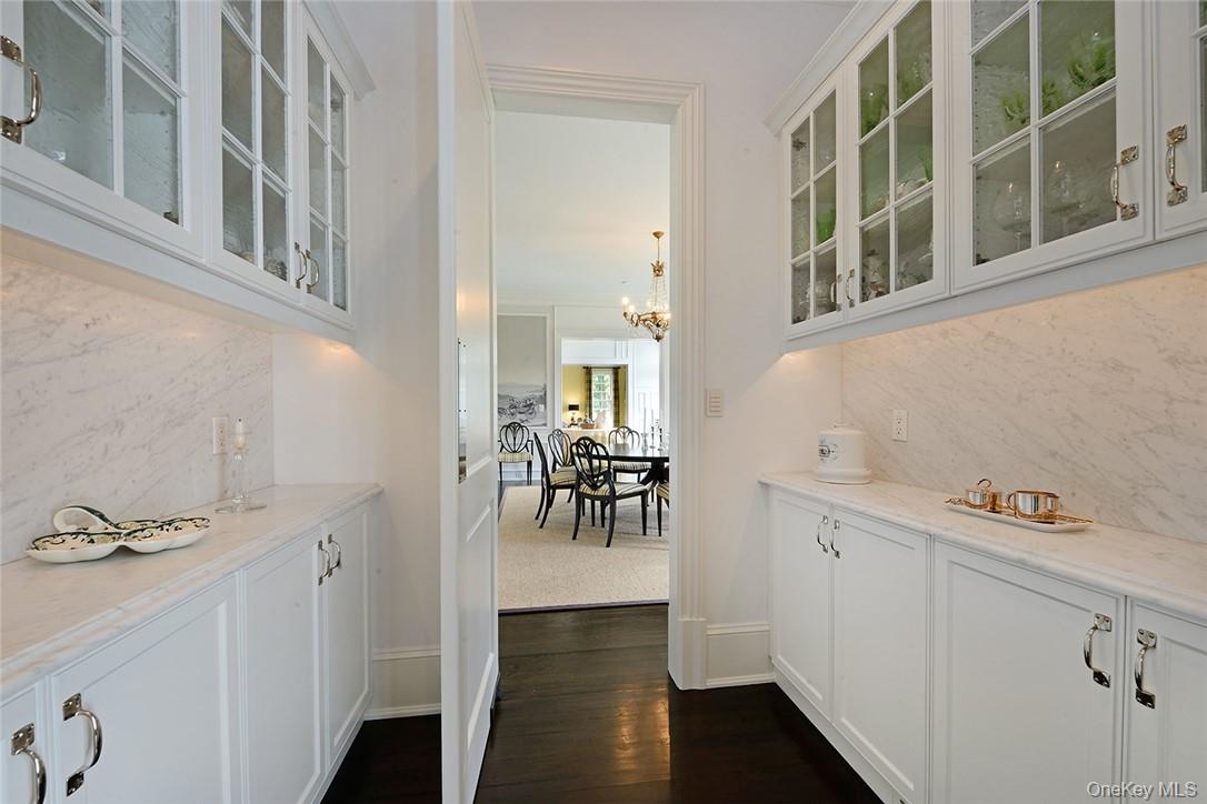 21 Lincoln Lane – For Sale photo 10