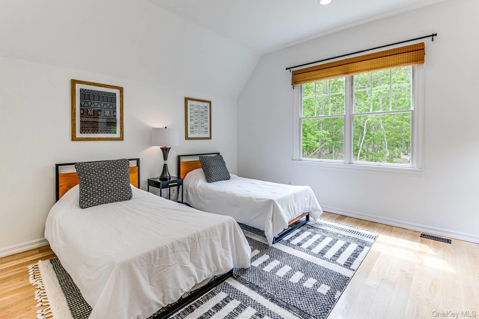 14 Hickory Court – For Rent photo 18