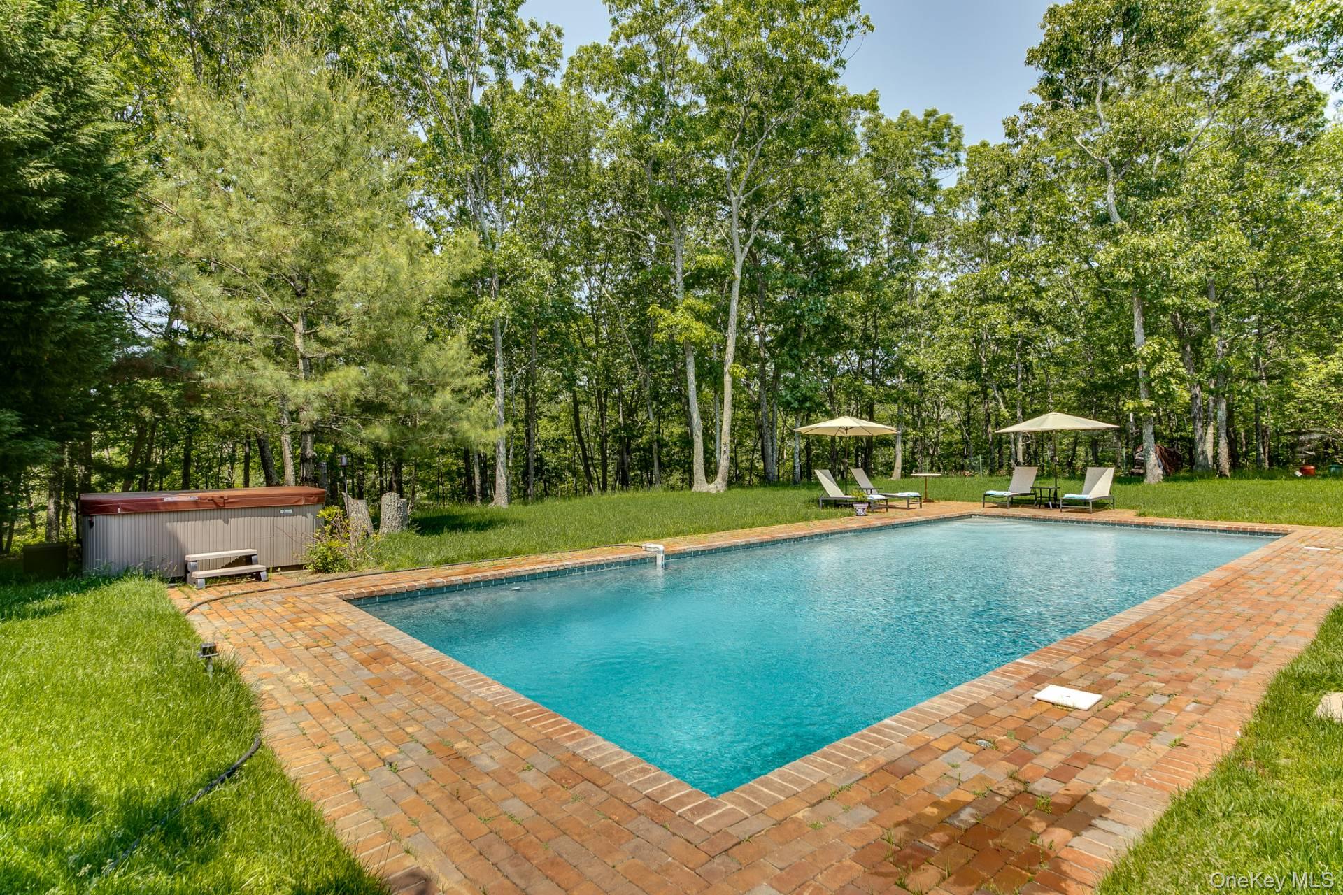 14 Hickory Court – For Rent photo 24