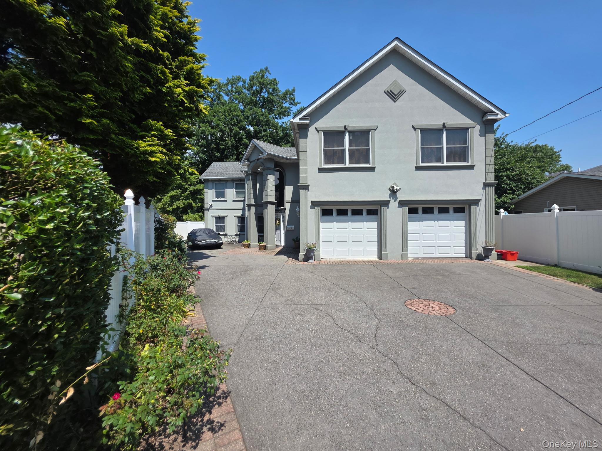412 Coolidge Street – For Sale photo 2