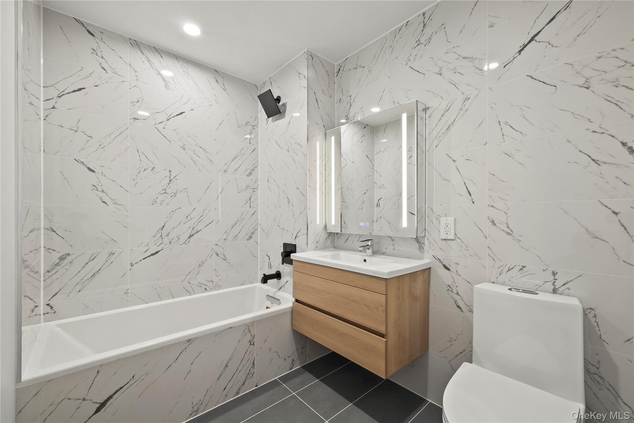 150-02 Northern Boulevard, Unit 6F photo 11