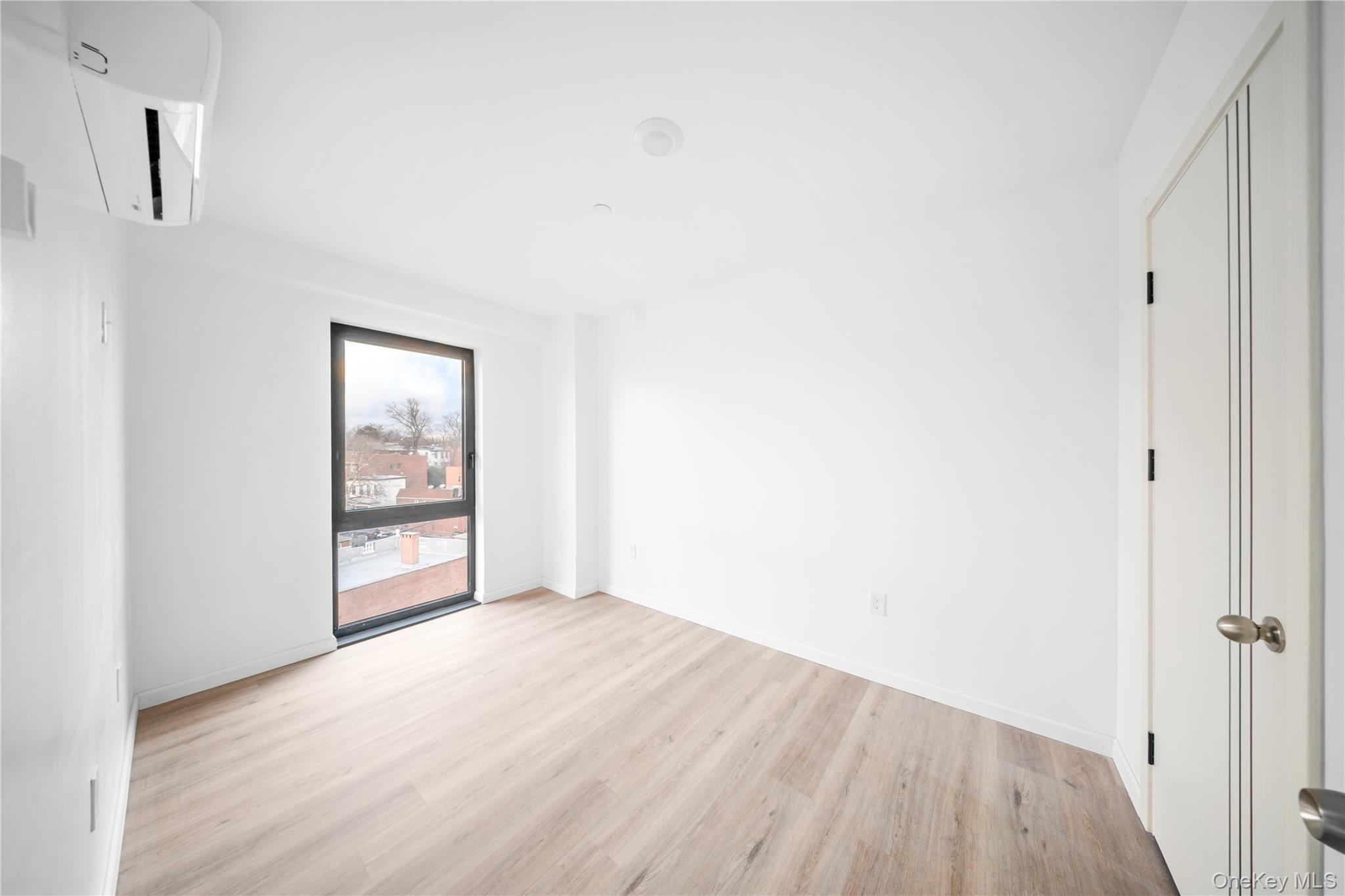 70-40 45 Avenue, Unit #2D photo 6
