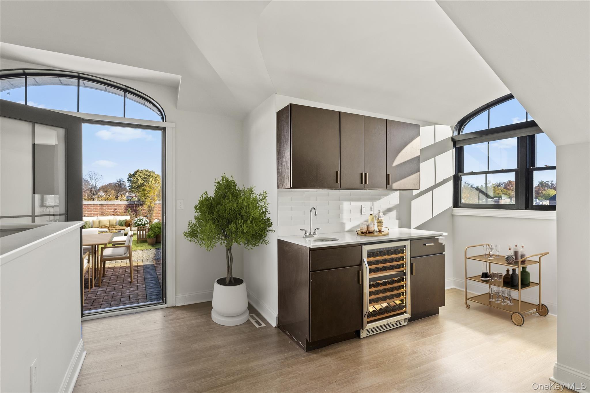 30 Lake Avenue, Unit PH 404 photo 6