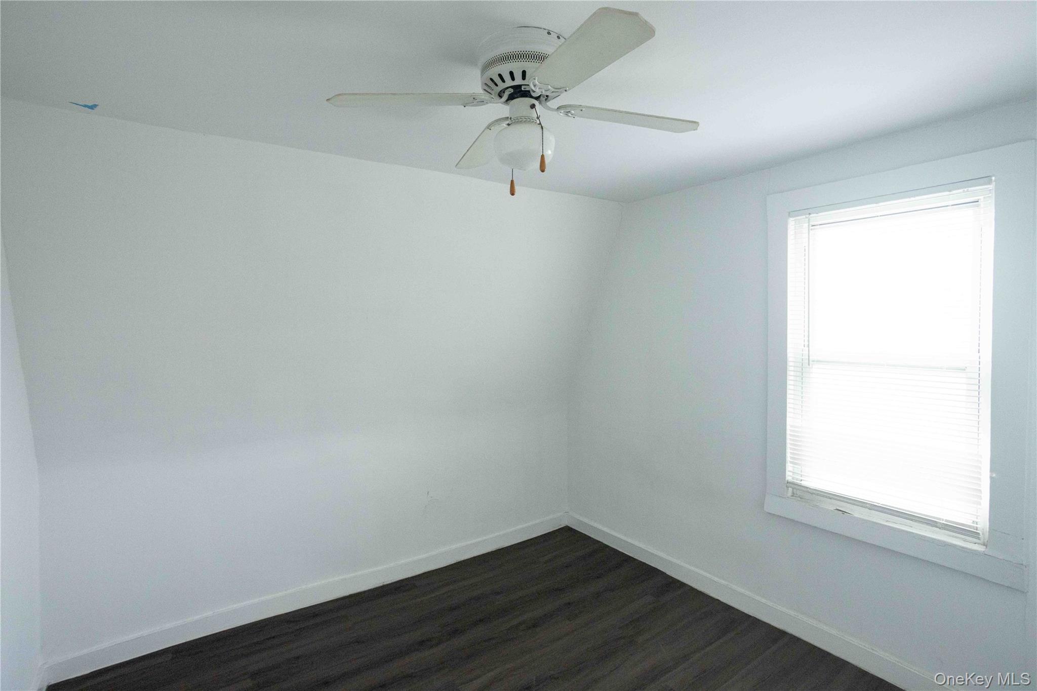 43-18 214  Place – For Sale photo 11
