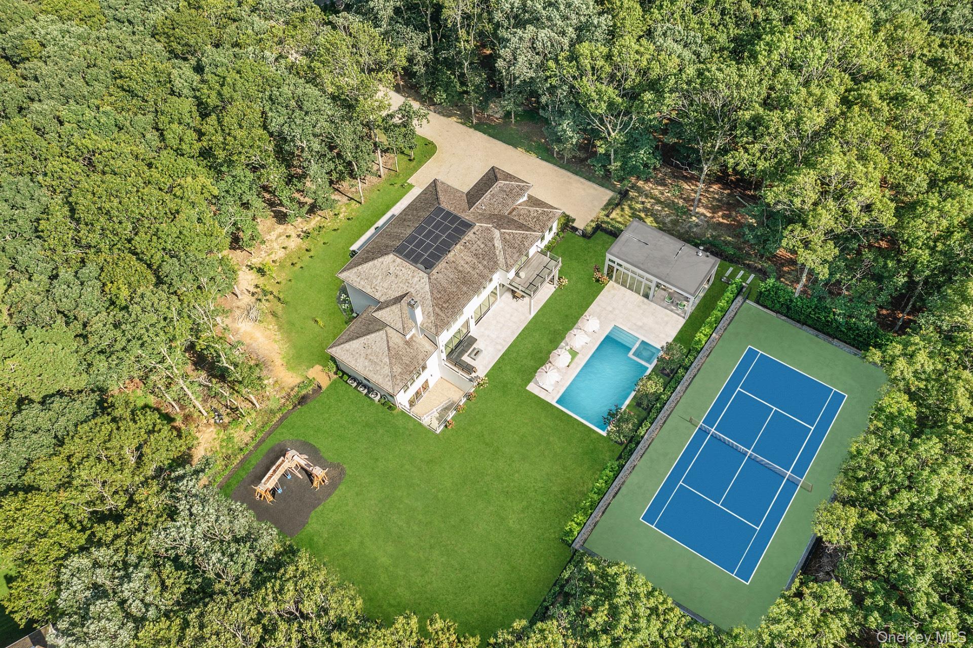 1552 Deerfield Road – For Sale