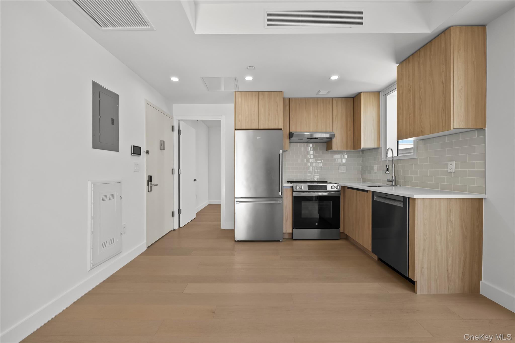 150-02 Northern Boulevard, Unit 3A