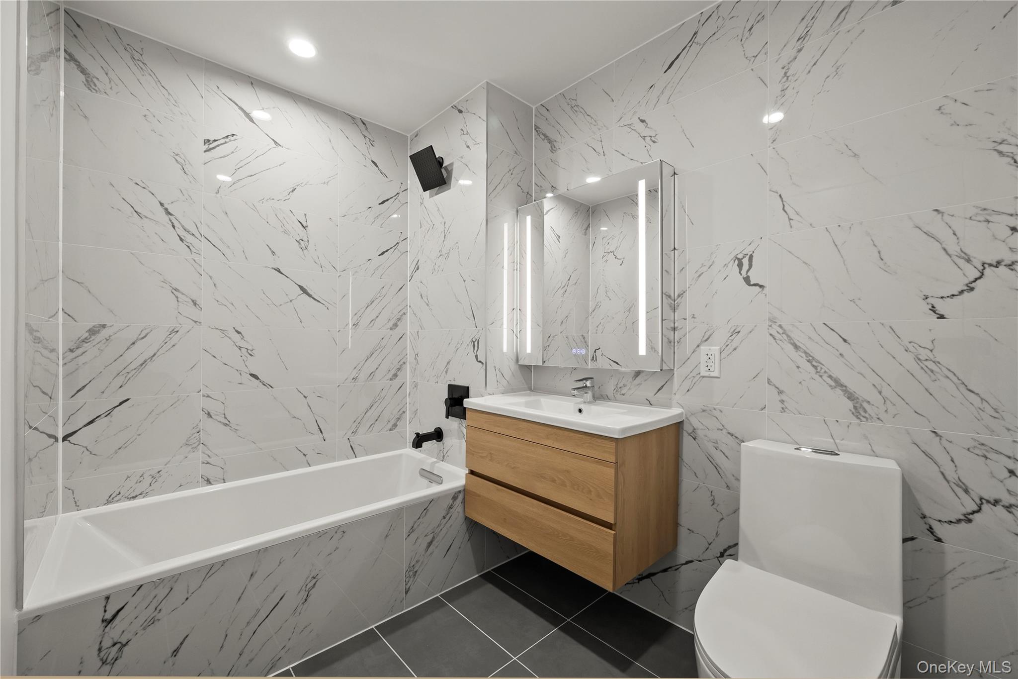 150-02 Northern Boulevard, Unit 6E photo 10