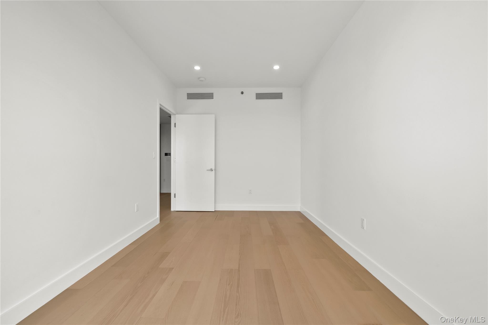 150-02 Northern Boulevard, Unit 6E photo 13