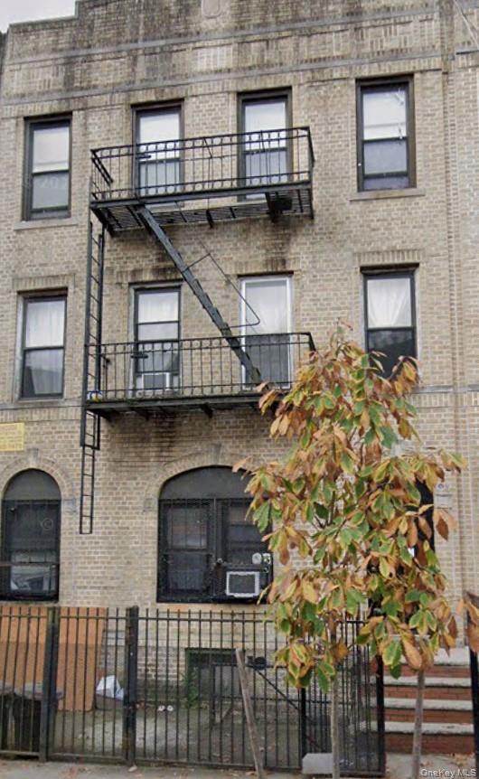444 68th Street – For Sale