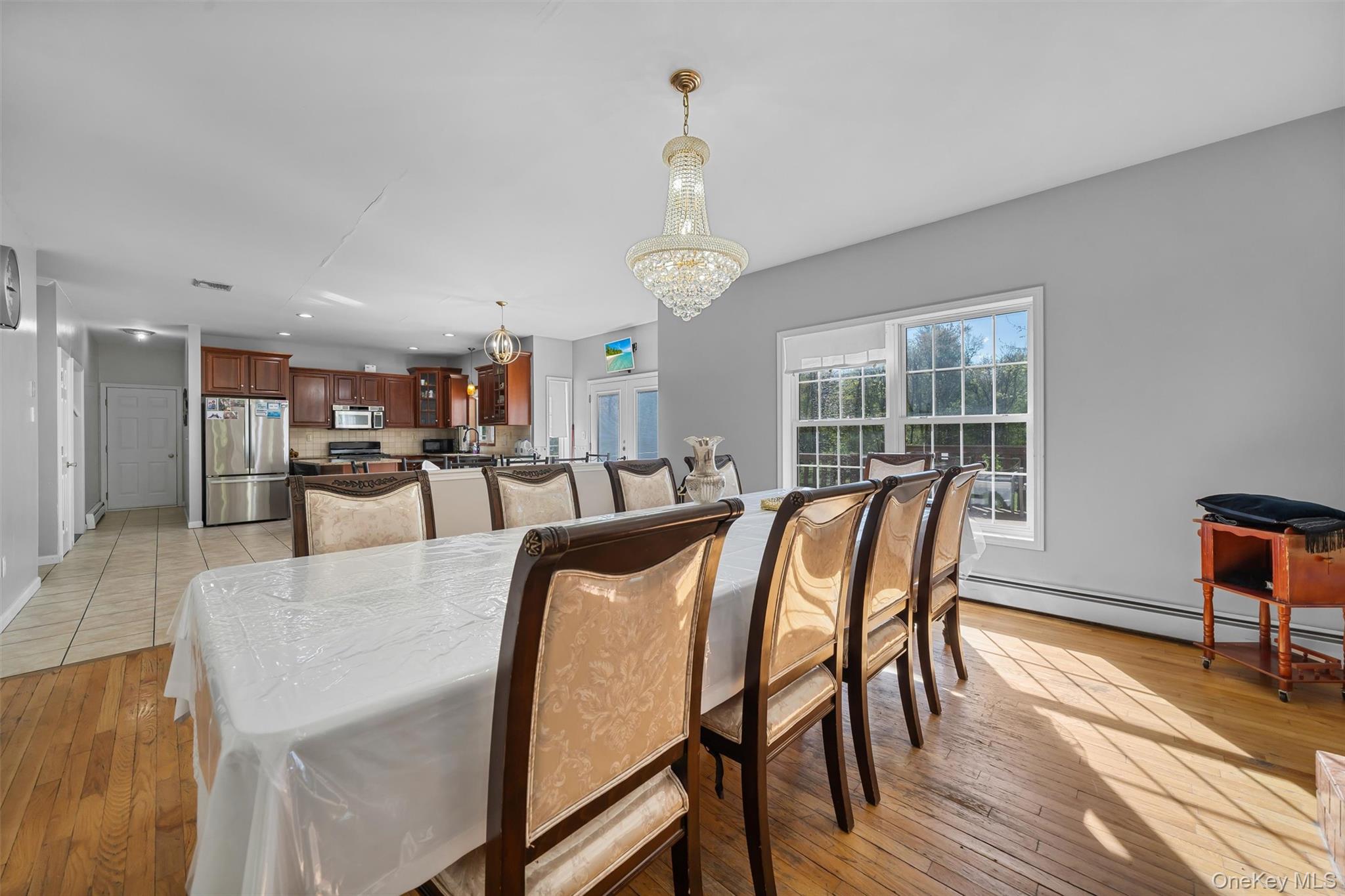12 Damian Court – For Sale photo 4