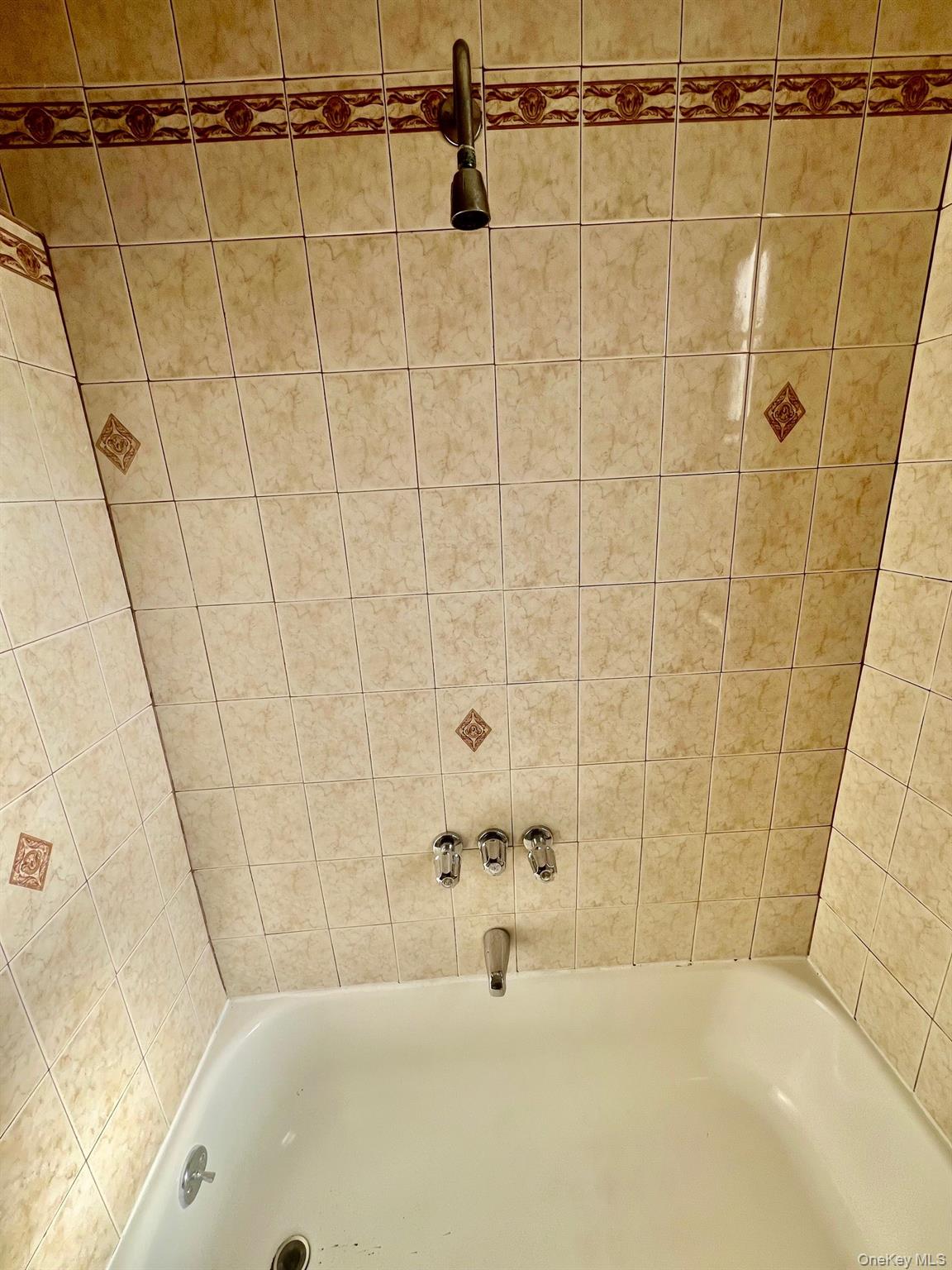 2186 Cruger Avenue, Unit 5K photo 11