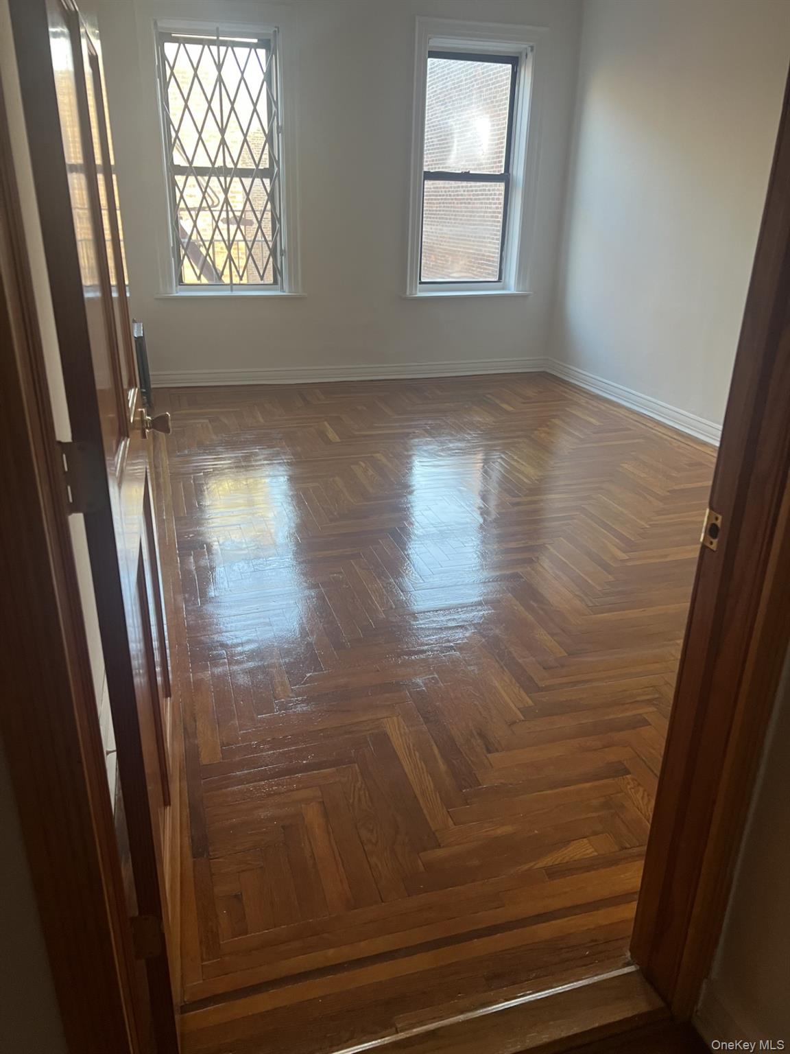 2186 Cruger Avenue, Unit 5K photo 2