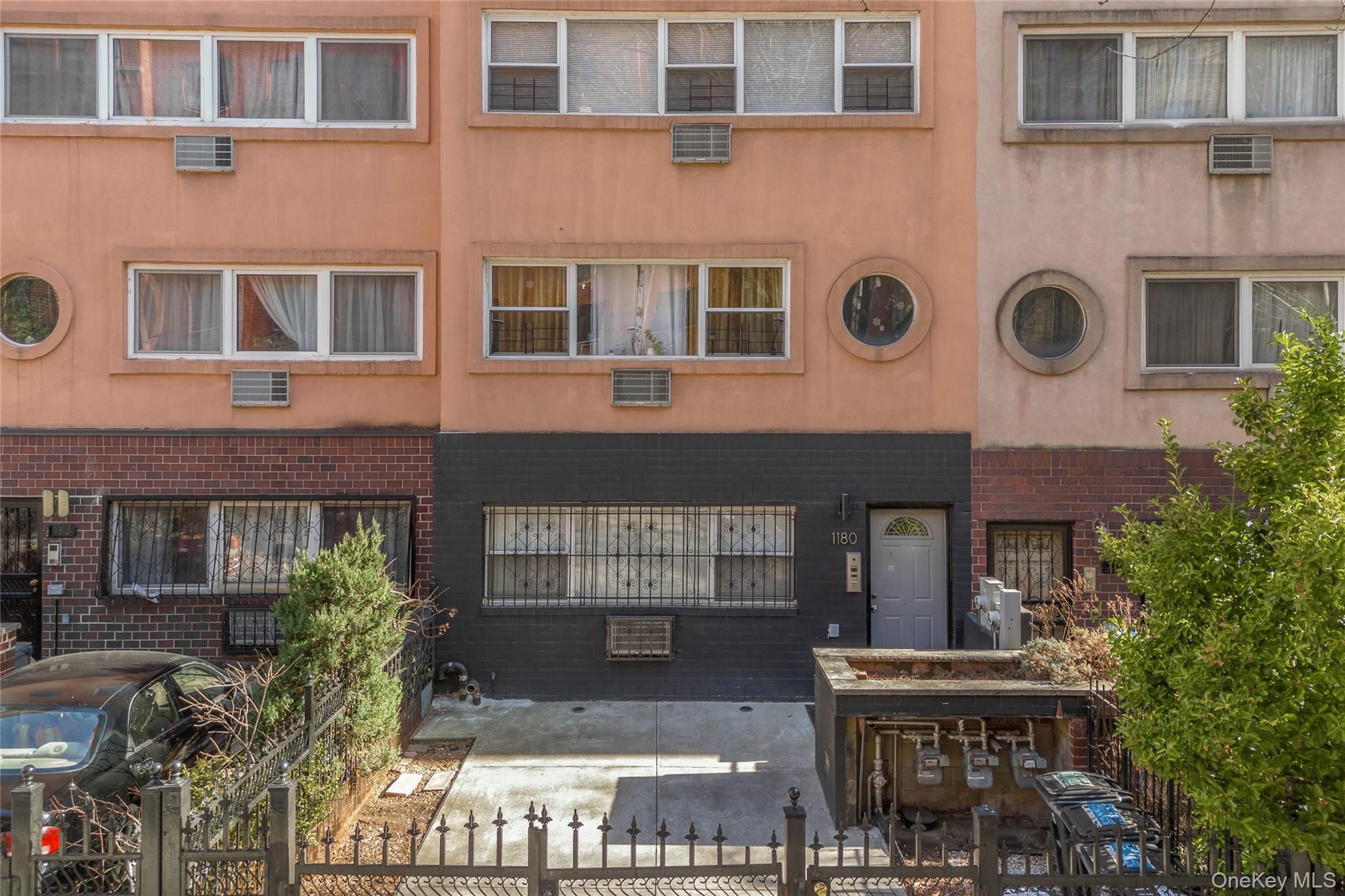 1180 Sherman Avenue – For Sale photo 21