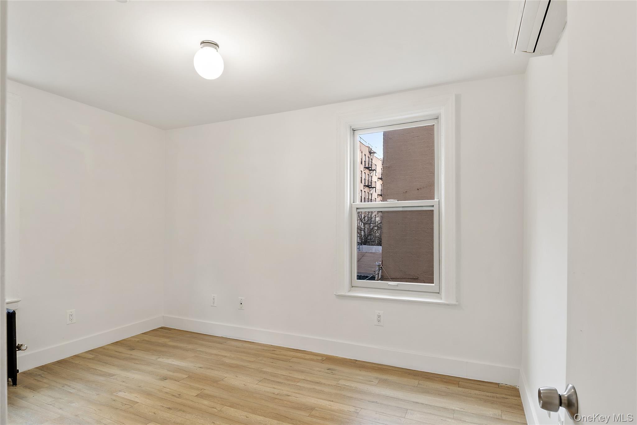 1180 Grant Avenue – For Sale photo 22