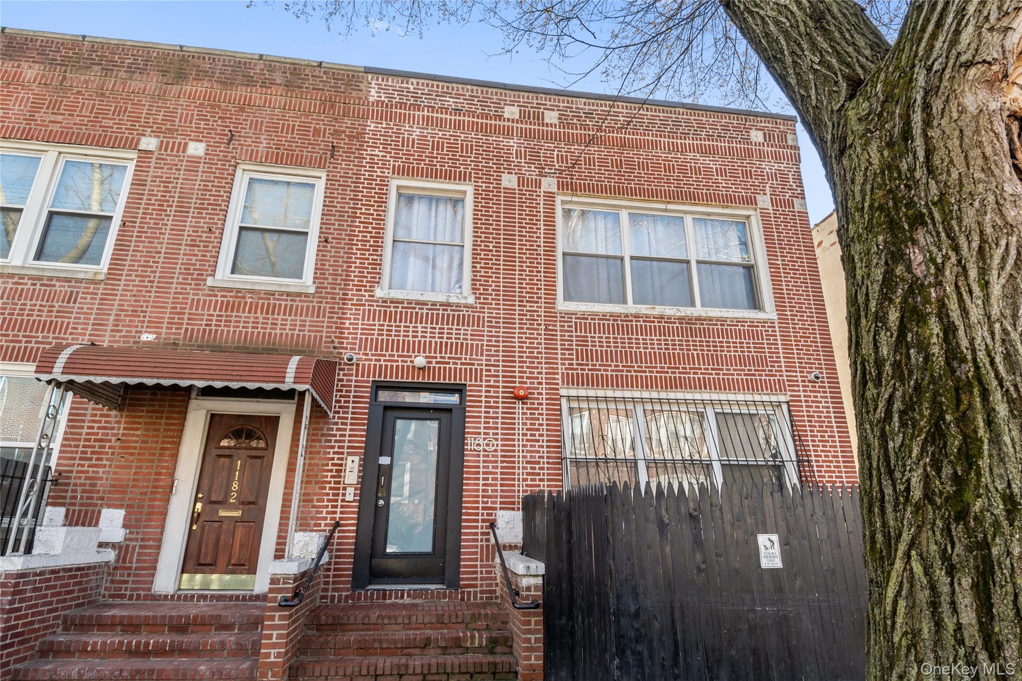 1180 Grant Avenue – For Sale photo 2