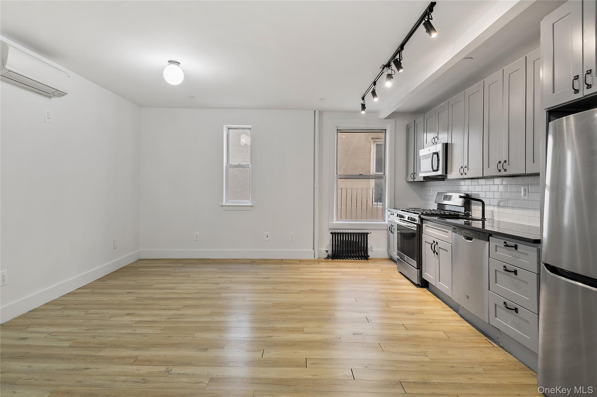 1180 Grant Avenue – For Sale photo 13