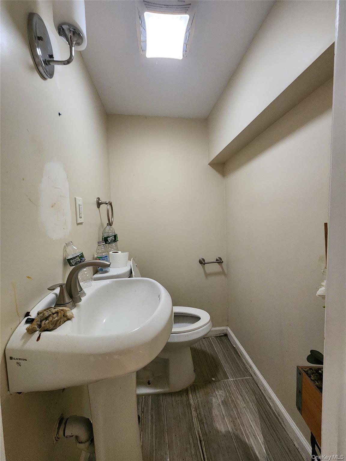 883 McKenna Avenue – For Sale photo 16