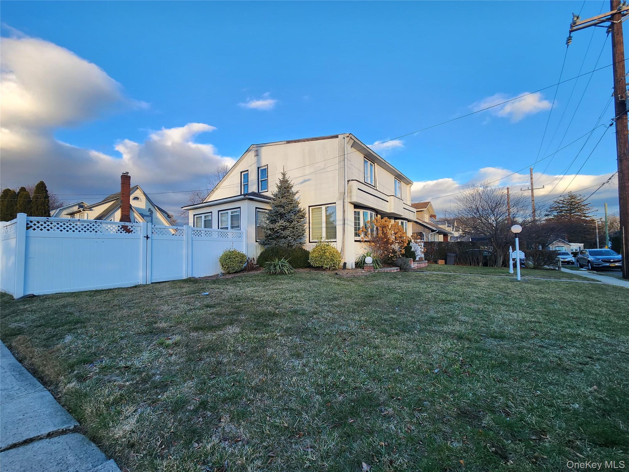 883 McKenna Avenue – For Sale photo 29