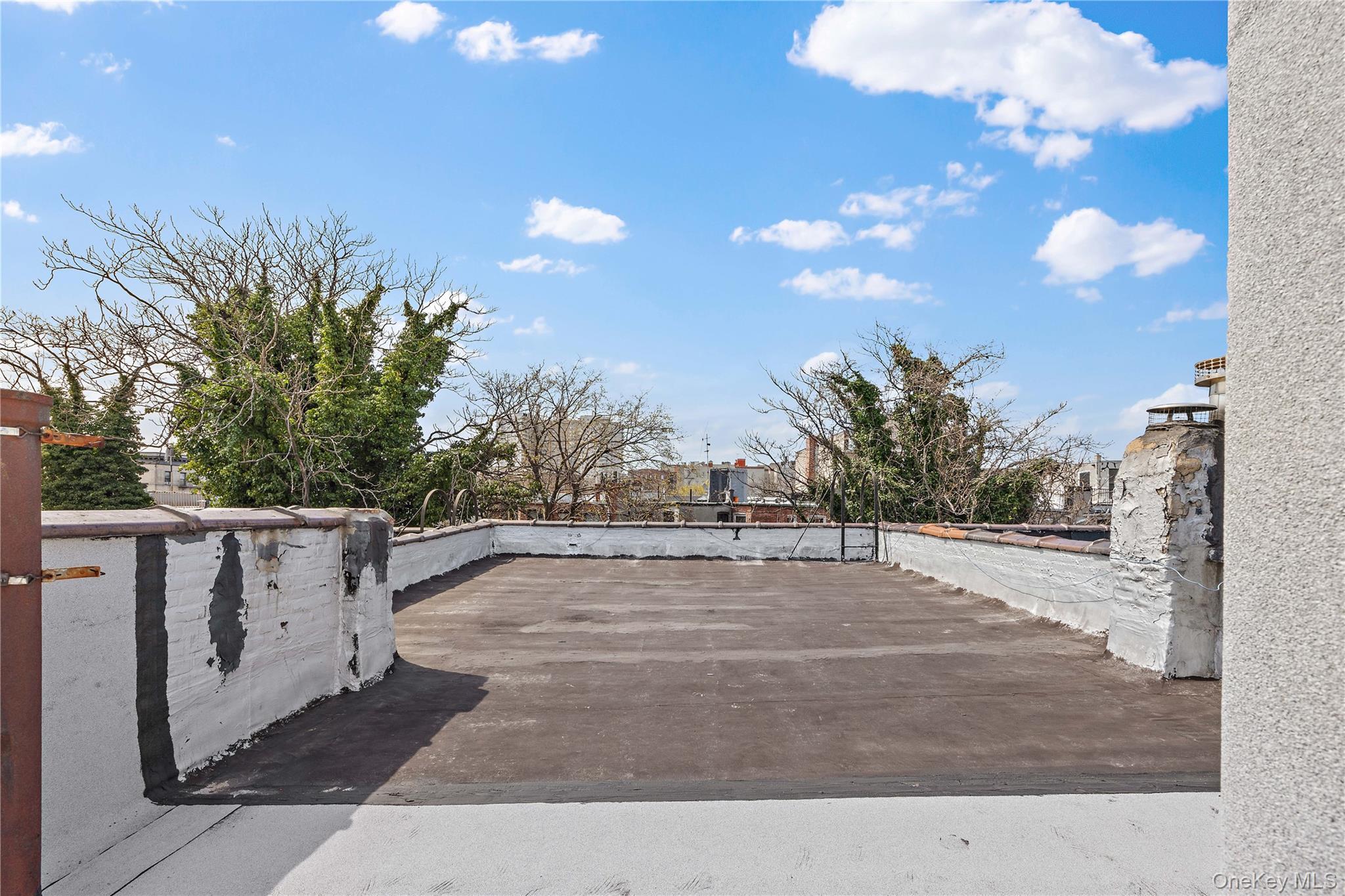 1037 College Avenue – For Sale photo 30