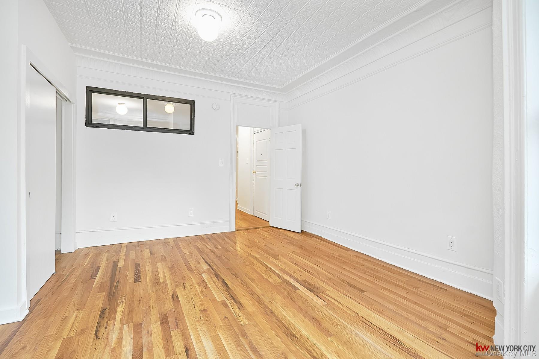 1037 College Avenue – For Sale photo 23