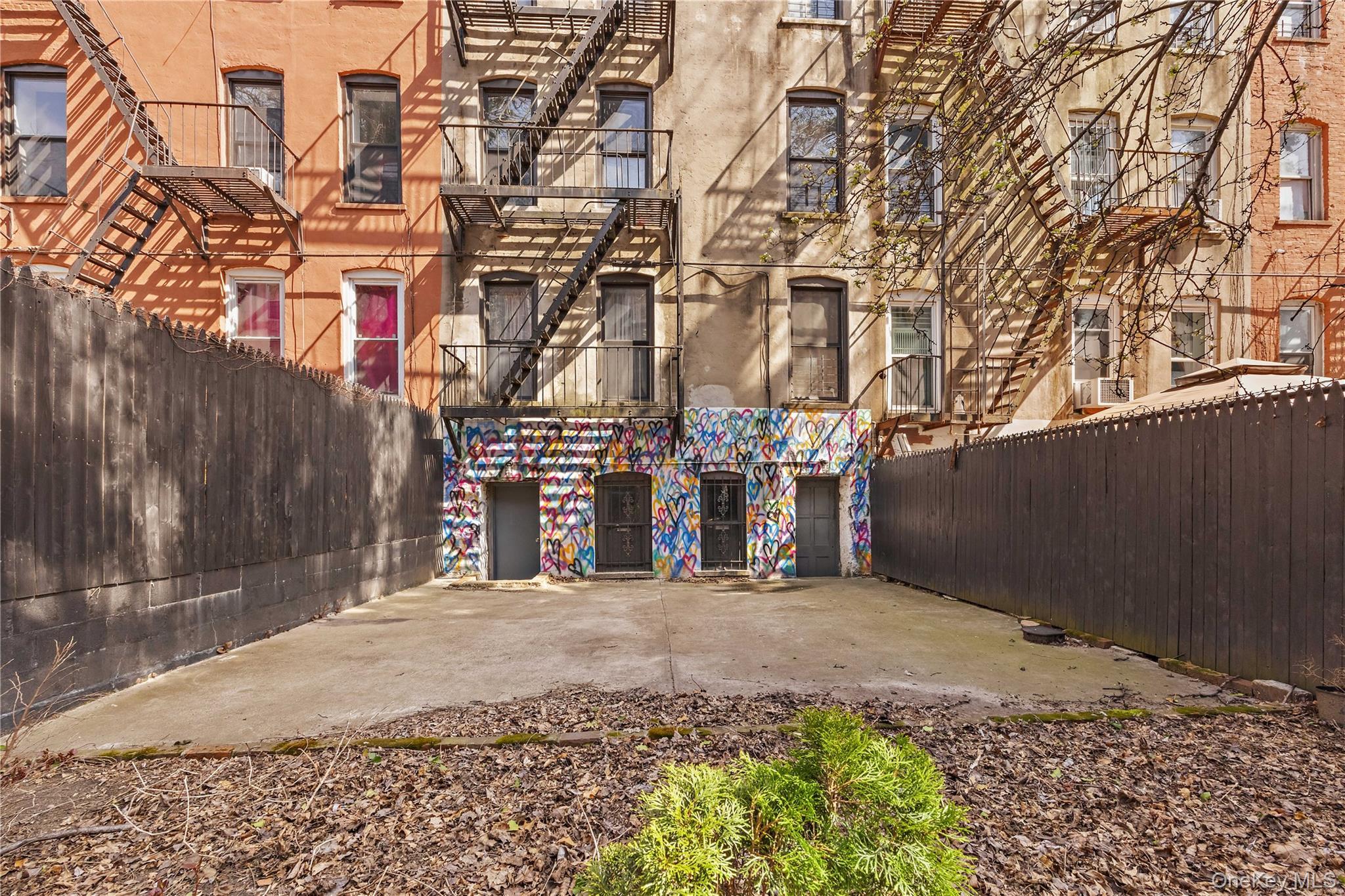 1037 College Avenue – For Sale photo 28