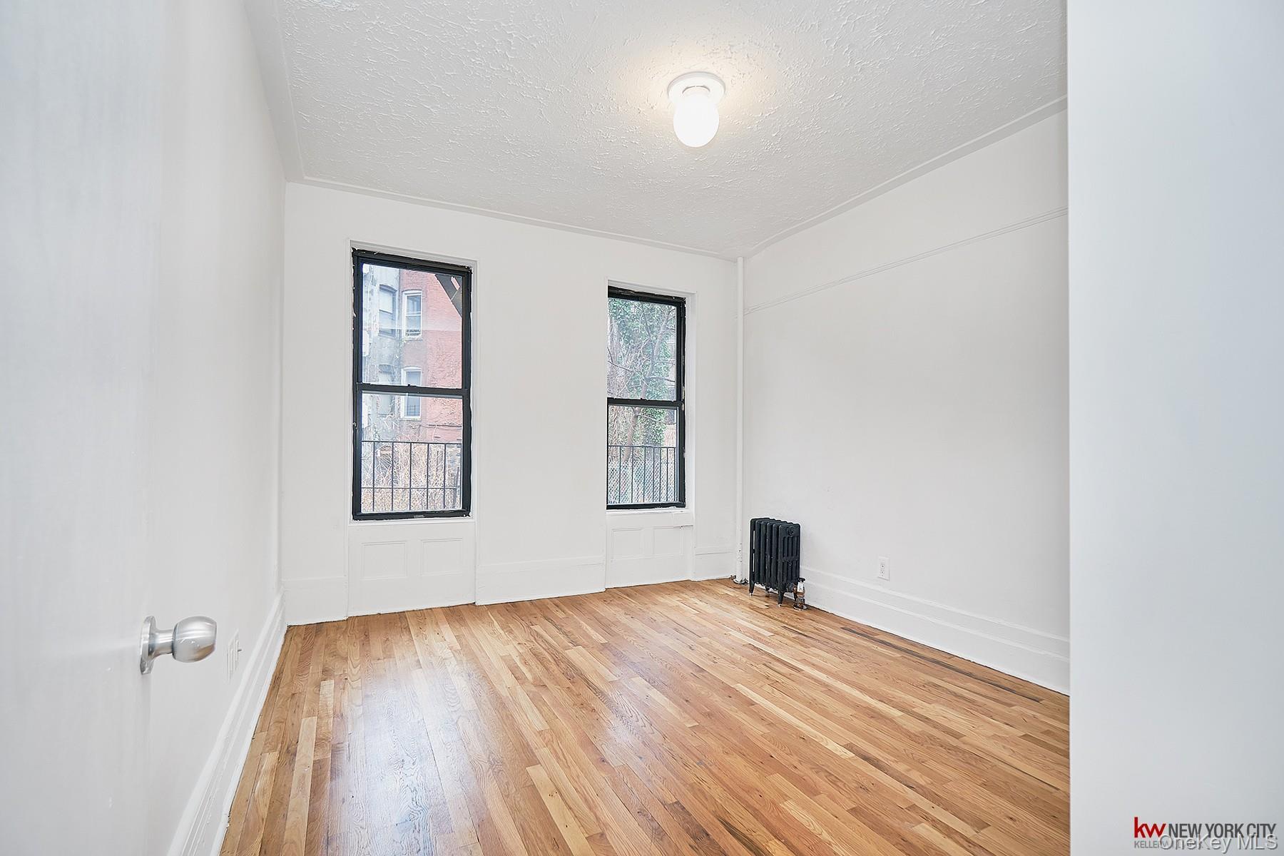 1037 College Avenue – For Sale photo 14